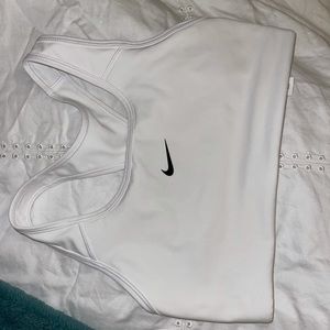 Nike sportsbra